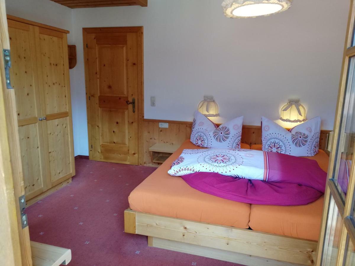 Appartement Apart Elisabeth à Pettneu am Arlberg Extérieur photo