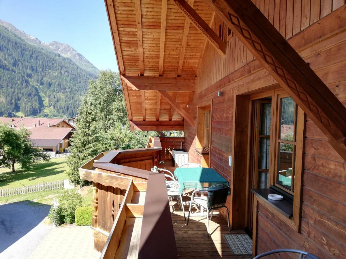 Appartement Apart Elisabeth à Pettneu am Arlberg Extérieur photo