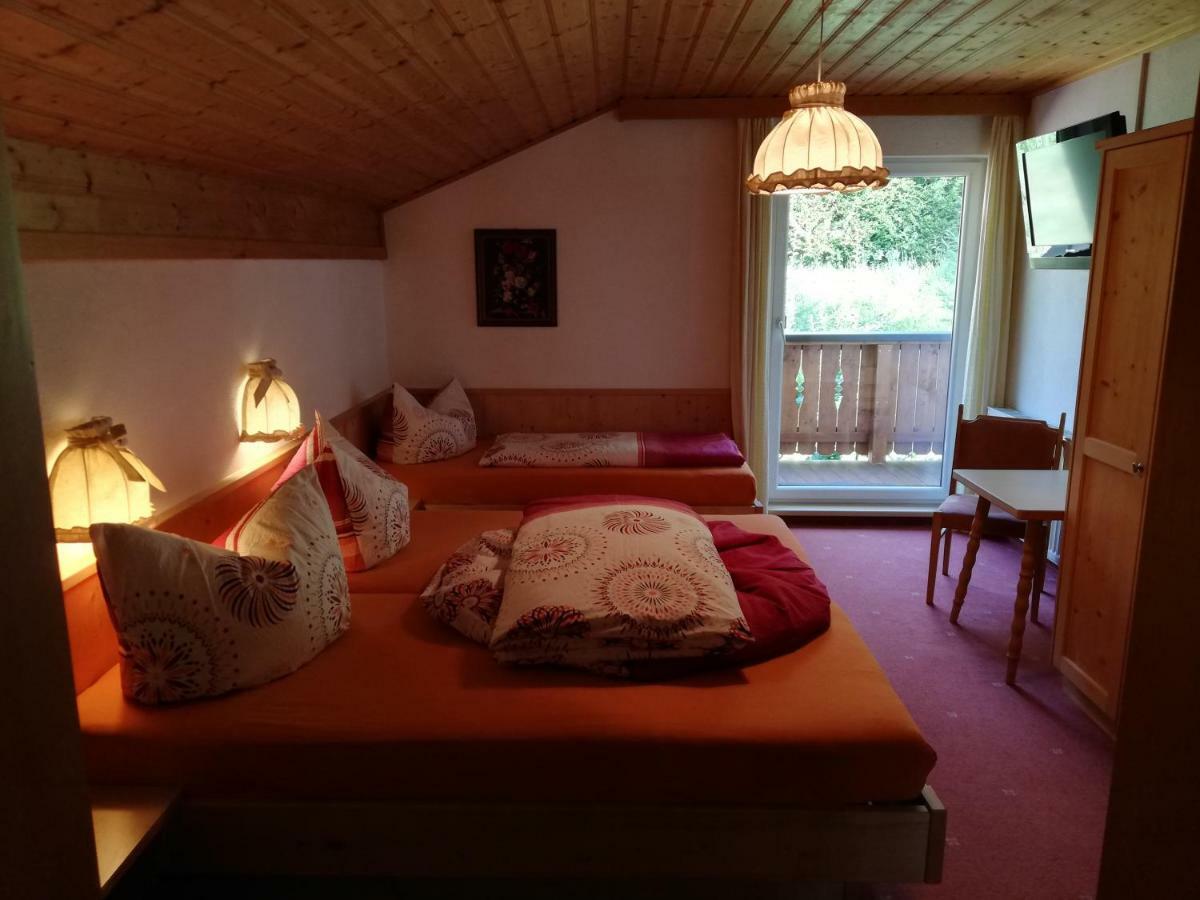 Appartement Apart Elisabeth à Pettneu am Arlberg Extérieur photo